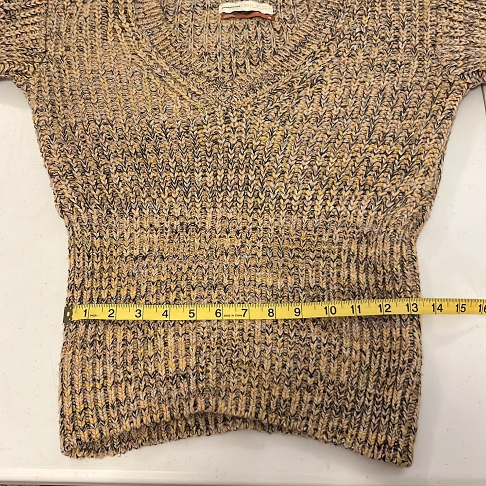 Anthropologie Pilcro V-Neck Sweater - Picture 6 of 10